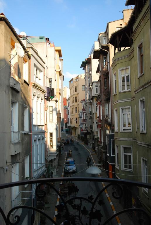 Jumba Hostel Istanbul Exterior photo